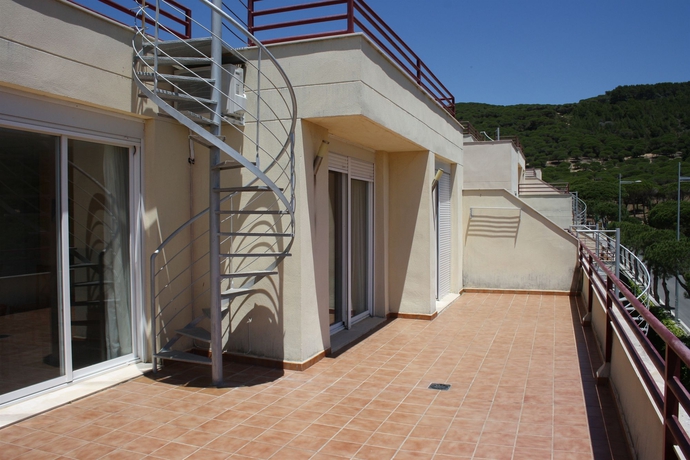 Imagen de los exteriores del Apartamentos Caños De Meca. Foto 12