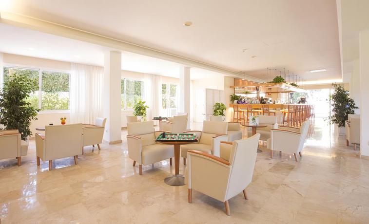 Imagen de los interiores del Apartamentos Canyamel Sunrise. Foto 7