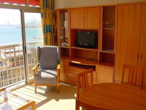 Imagen de los interiores del Apartamentos Carabelas. Foto 5