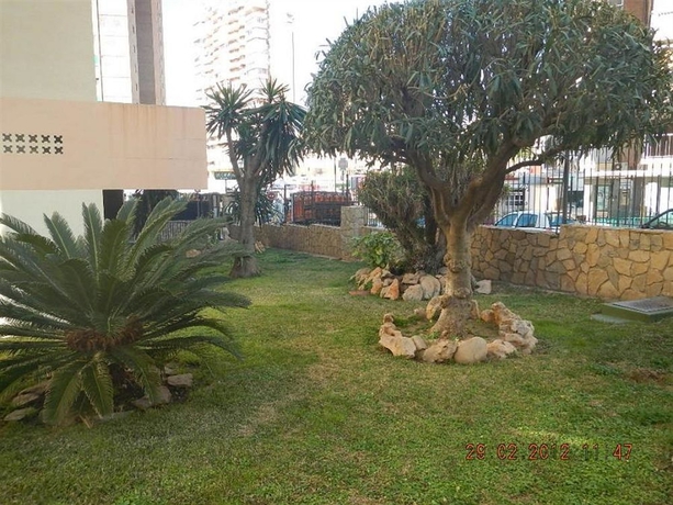 Imagen de los exteriores del Apartamentos Carabelas. Foto 4
