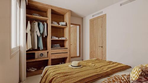 Imagen de la habitación del Apartamentos Caramelo Marina Cala'n Bosch (Adults Only). Foto 13