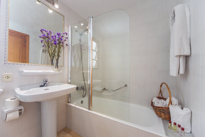 Imagen de la habitación del Apartamentos Carlos V, Alcudia. Foto 10