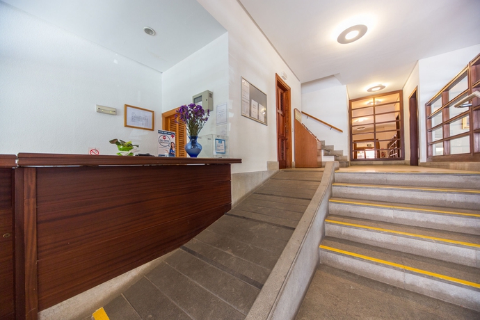 Imagen de los interiores del Apartamentos Carlos V, Alcudia. Foto 16