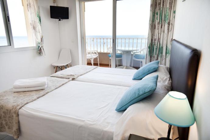 Imagen de la habitación del Apartamentos Carolina, Torremolinos. Foto 3