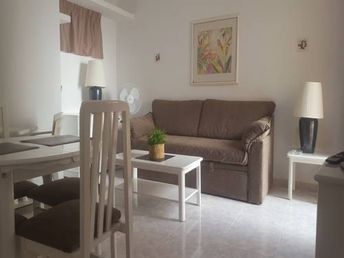 Imagen de la habitación del Apartamentos Casa Blanca, Torremolinos. Foto 5