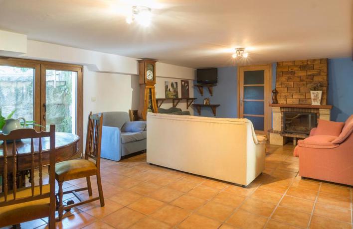 Imagen general del Apartamentos Casa Codesal. Foto 4