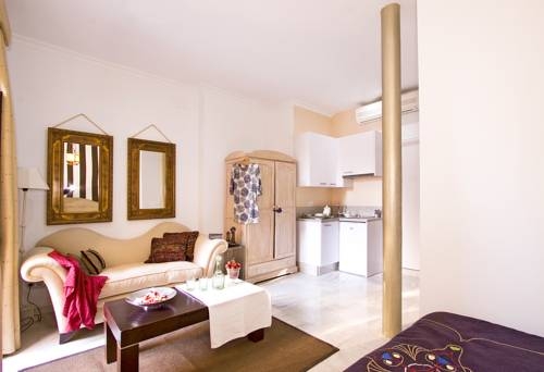 Imagen general del Apartamentos Casa Coquillat. Foto 9