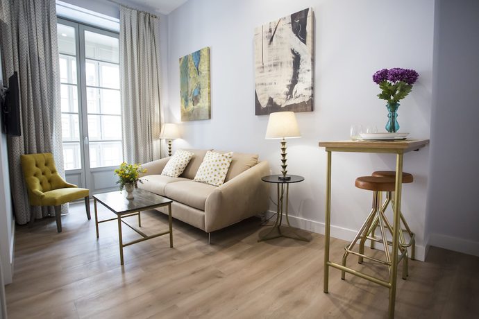 Imagen de la habitación del Apartamentos Casa De La Merced Suites. Foto 8