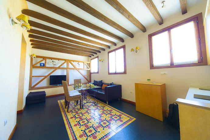Imagen de los interiores del Apartamentos Casa De La Mezquita. Foto 5