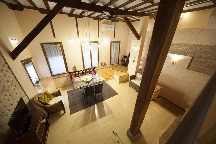 Imagen de los interiores del Apartamentos Casa De La Mezquita. Foto 6