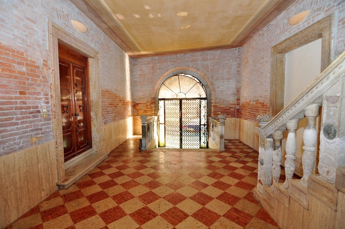 Imagen de los interiores del Apartamentos Casa Dei Pittori Venice. Foto 19
