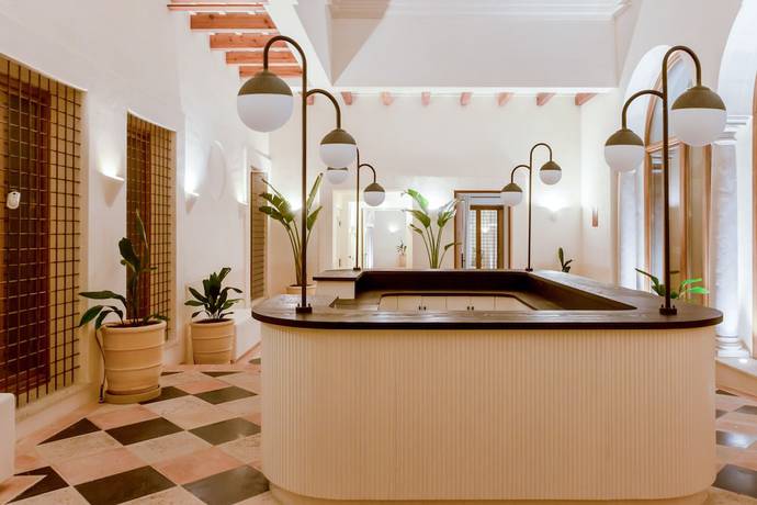 Imagen de los interiores del Apartamentos Casa Del Rey Sabio. Foto 20