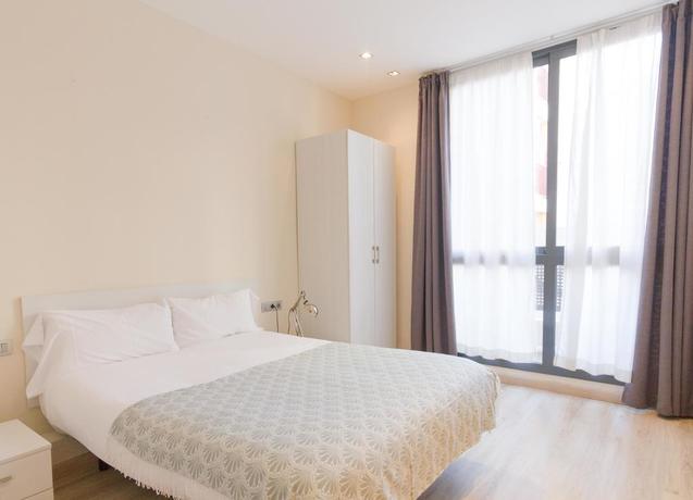 Imagen de la habitación del Apartamentos Casa Felipa Plaza España. Foto 3