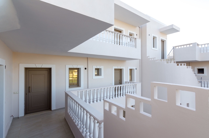 Imagen de los exteriores del Apartamentos Casa Malena. Foto 14