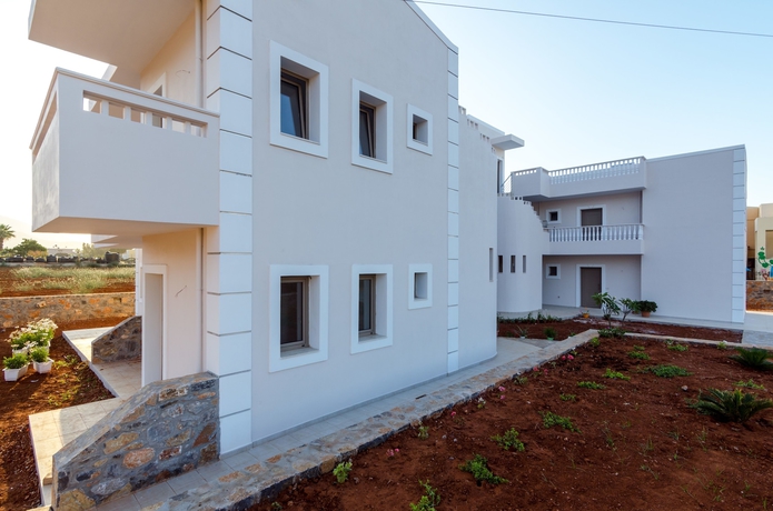 Imagen de los exteriores del Apartamentos Casa Malena. Foto 16