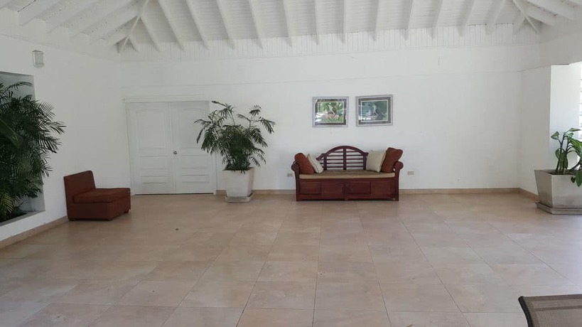 Imagen de los interiores del Apartamentos Casa Marina Montego Bay At Seawind. Foto 6
