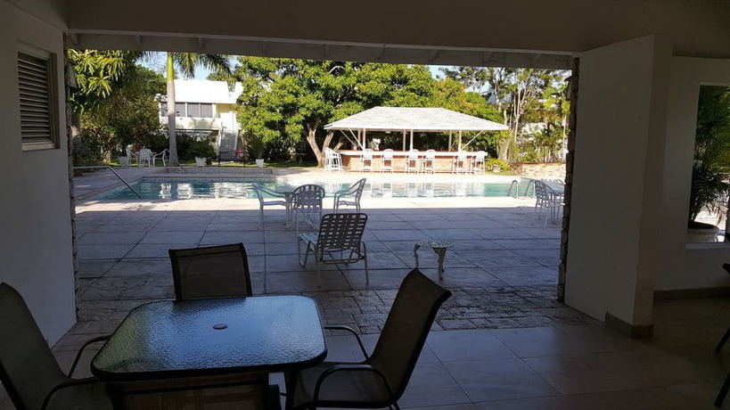 Imagen de los exteriores del Apartamentos Casa Marina Montego Bay At Seawind. Foto 5