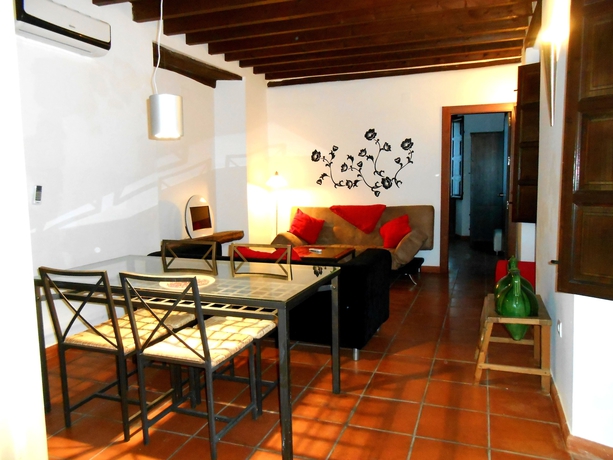 Imagen de la habitación del Apartamentos Casa Montalbán Apartamentos Turísticos. Foto 3