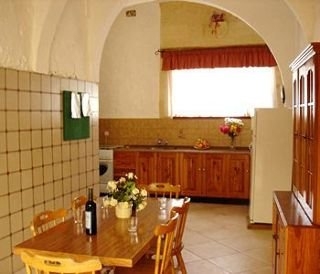 Imagen de la piscina del Apartamentos Casa Patricia Farmhouse. Foto 7