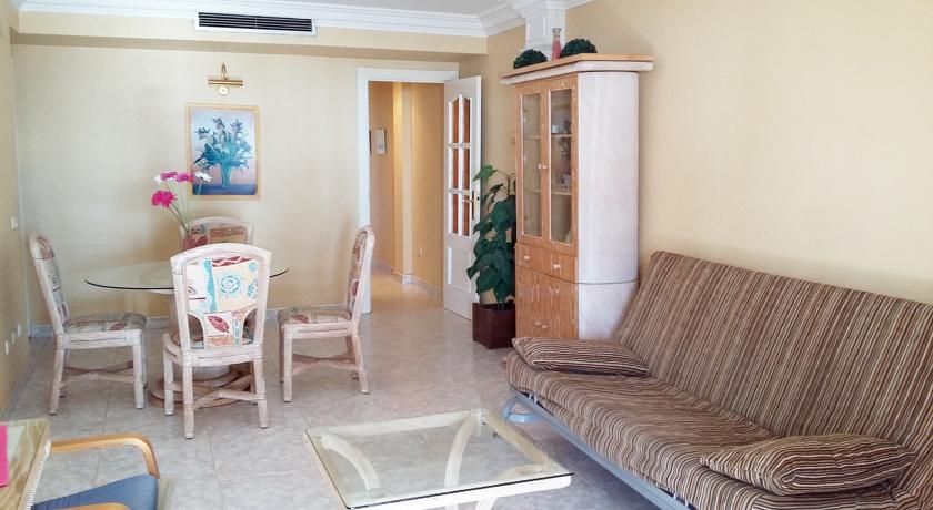 Imagen general del Apartamentos Casablanca 3000. Foto 12