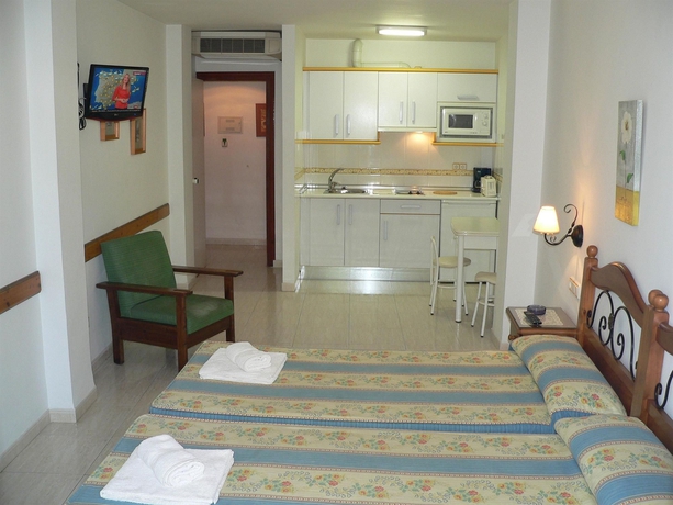 Imagen de la habitación del Apartamentos Casanova, Nerja. Foto 8