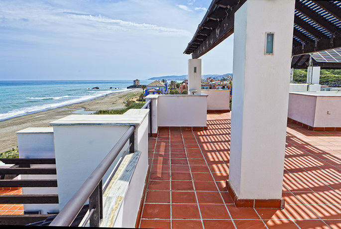 Imagen de los interiores del Apartamentos Casas Del Mar Boutique. Foto 5