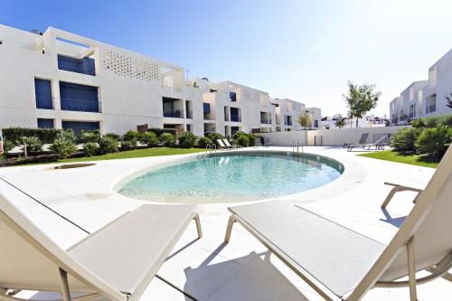 Imagen de la piscina del Apartamentos Casas do Forte by MY CHOICE. Foto 7