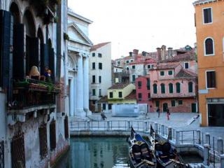 Imagen general del Apartamentos Casino Royal Apartment. Foto 9