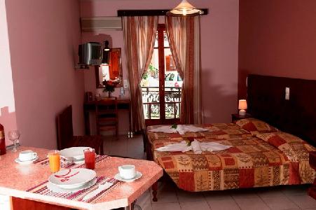 Imagen de la habitación del Apartamentos Castello Beach, Argassi. Foto 4
