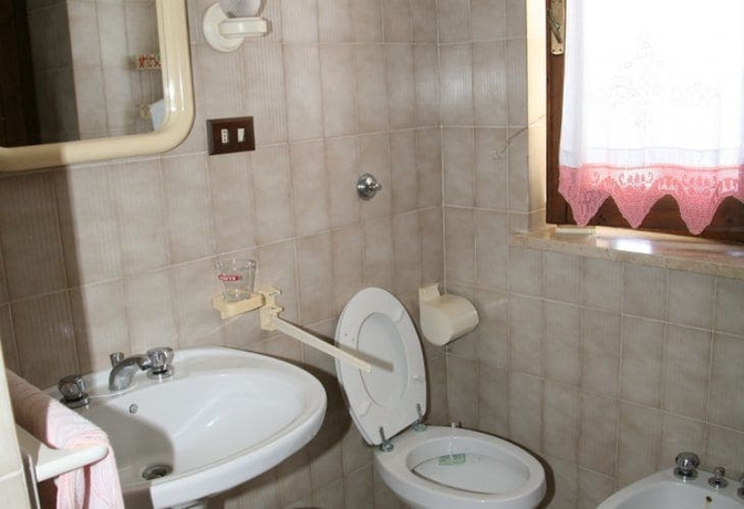 Imagen de la habitación del Apartamentos Castelsardo. Foto 15