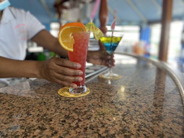 Imagen del bar/restaurante del Apartamentos Casthotels Fuertesol Bungalows. Foto 6