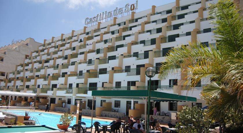 Imagen general del Apartamentos Castillo de Sol. Foto 6