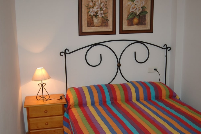 Imagen de la habitación del Apartamentos Castillo de Zalia Conjunto Rural. Foto 5