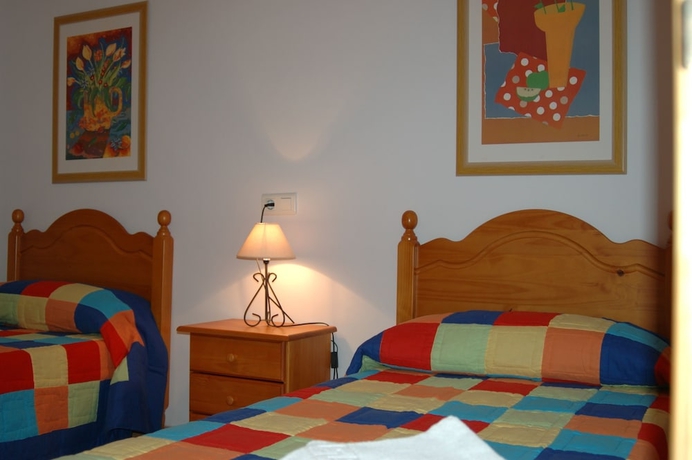 Imagen de la habitación del Apartamentos Castillo de Zalia Conjunto Rural. Foto 6