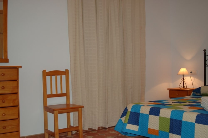 Imagen de la habitación del Apartamentos Castillo de Zalia Conjunto Rural. Foto 7