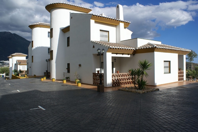 Imagen de los interiores del Apartamentos Castillo de Zalia Conjunto Rural. Foto 16