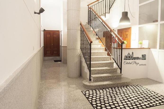 Imagen general del Apartamentos Catedral Plaza 3000. Foto 16