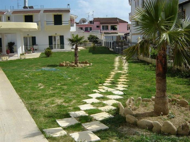 Imagen general del Apartamentos Cavo D' Oro Complex. Foto 3