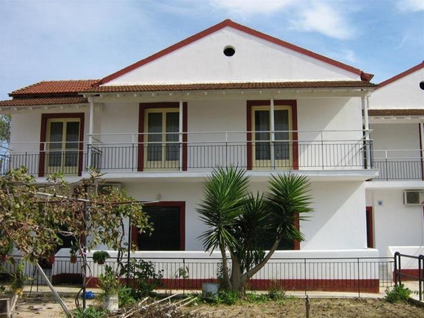 Imagen general del Apartamentos Cavo D' Oro Complex. Foto 12