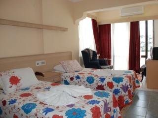 Imagen de la habitación del Apartamentos Cemuhan. Foto 6