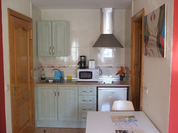 Imagen de la habitación del Apartamentos Cenachero. Foto 6