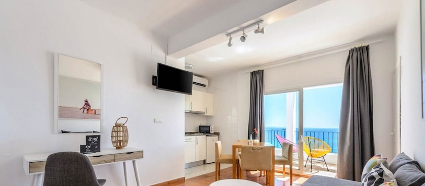 Imagen de la habitación del Apartamentos Cenit. Foto 6