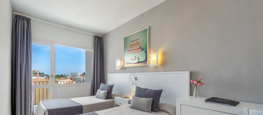 Imagen de la habitación del Apartamentos Cenit, Ibiza ciudad. Foto 4
