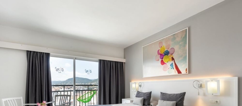 Imagen de la habitación del Apartamentos Cenit, Ibiza ciudad. Foto 8