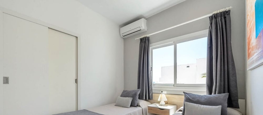 Imagen de la habitación del Apartamentos Cenit, Ibiza ciudad. Foto 10