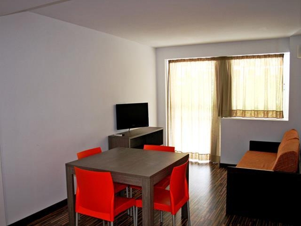 Imagen general del Apartamentos Central Park, Salou. Foto 12