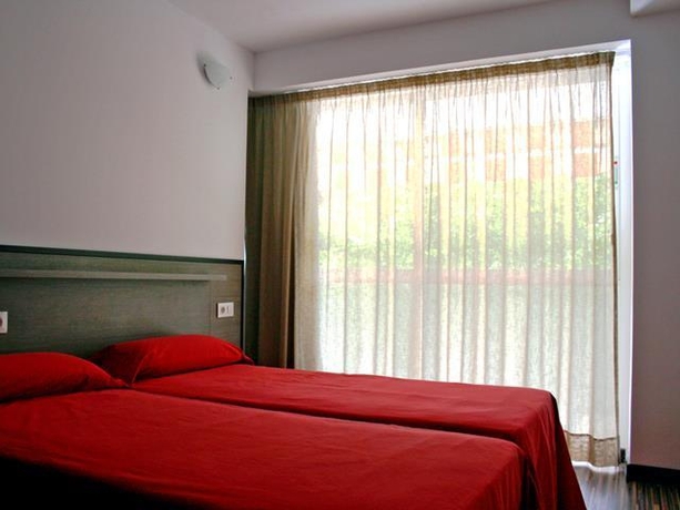 Imagen general del Apartamentos Central Park, Salou. Foto 14