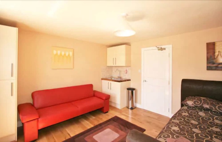 Imagen general del Apartamentos Central Studios Gloucester Road by Rooms Booked - Free Parking. Foto 4
