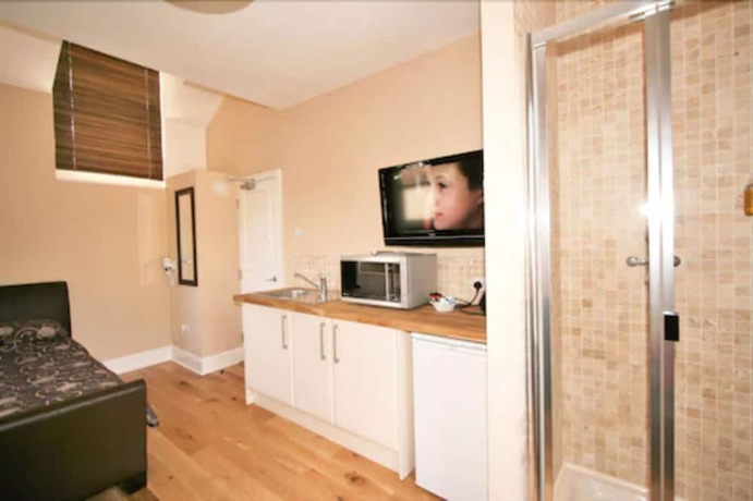 Imagen general del Apartamentos Central Studios Gloucester Road by Rooms Booked - Free Parking. Foto 7