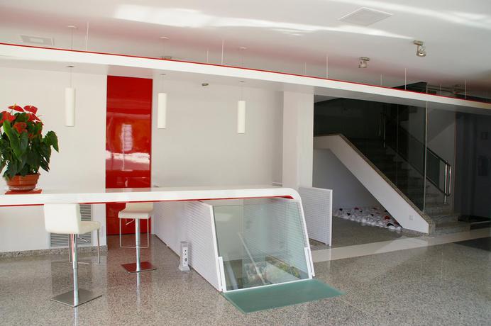 Imagen general del Apartamentos Centremar. Foto 4